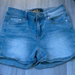 White stained Jean Shorts